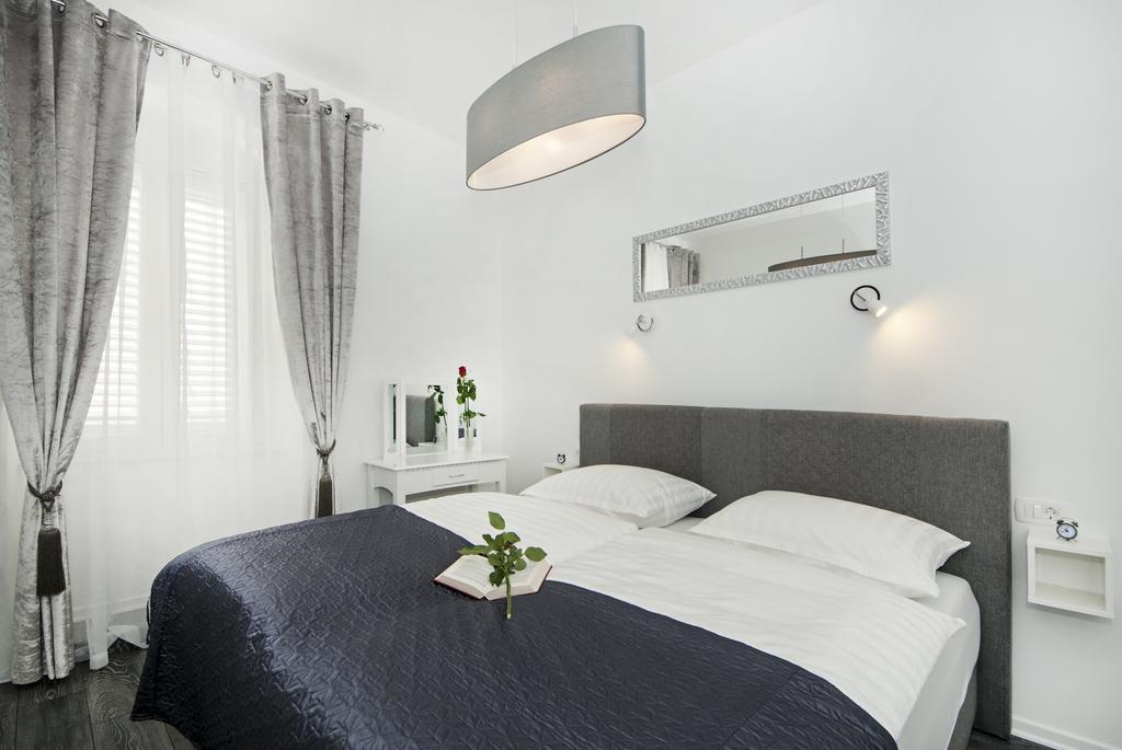 Apartments Mihaela Split Zewnętrze zdjęcie